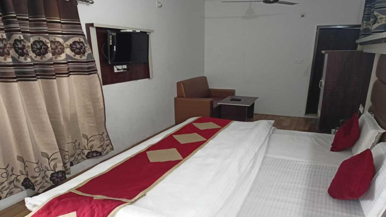Hotel Lords Paradise Katra  Exterior foto